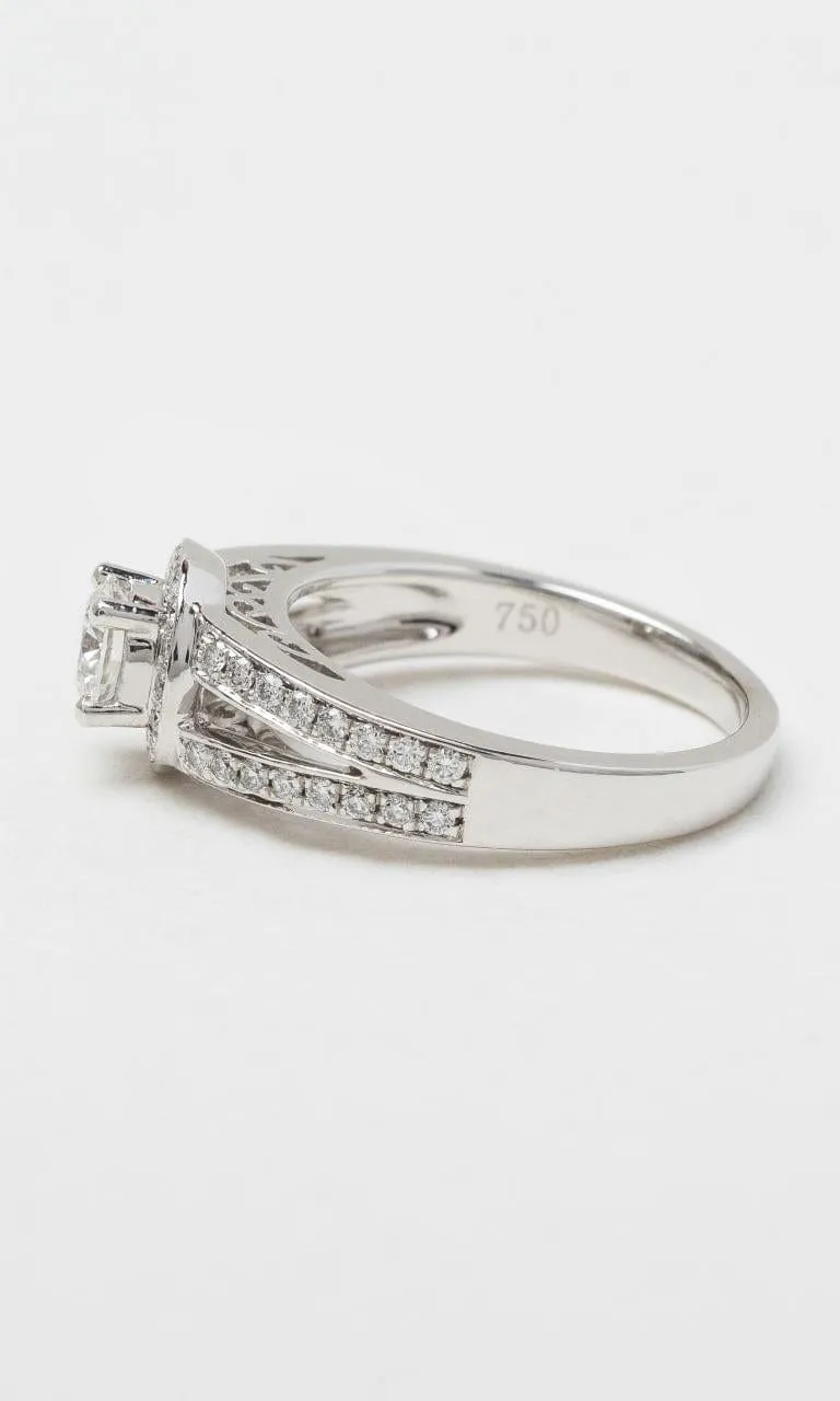 18K WG 0.90ct TDW Round Brilliant Diamond Halo Style Ring