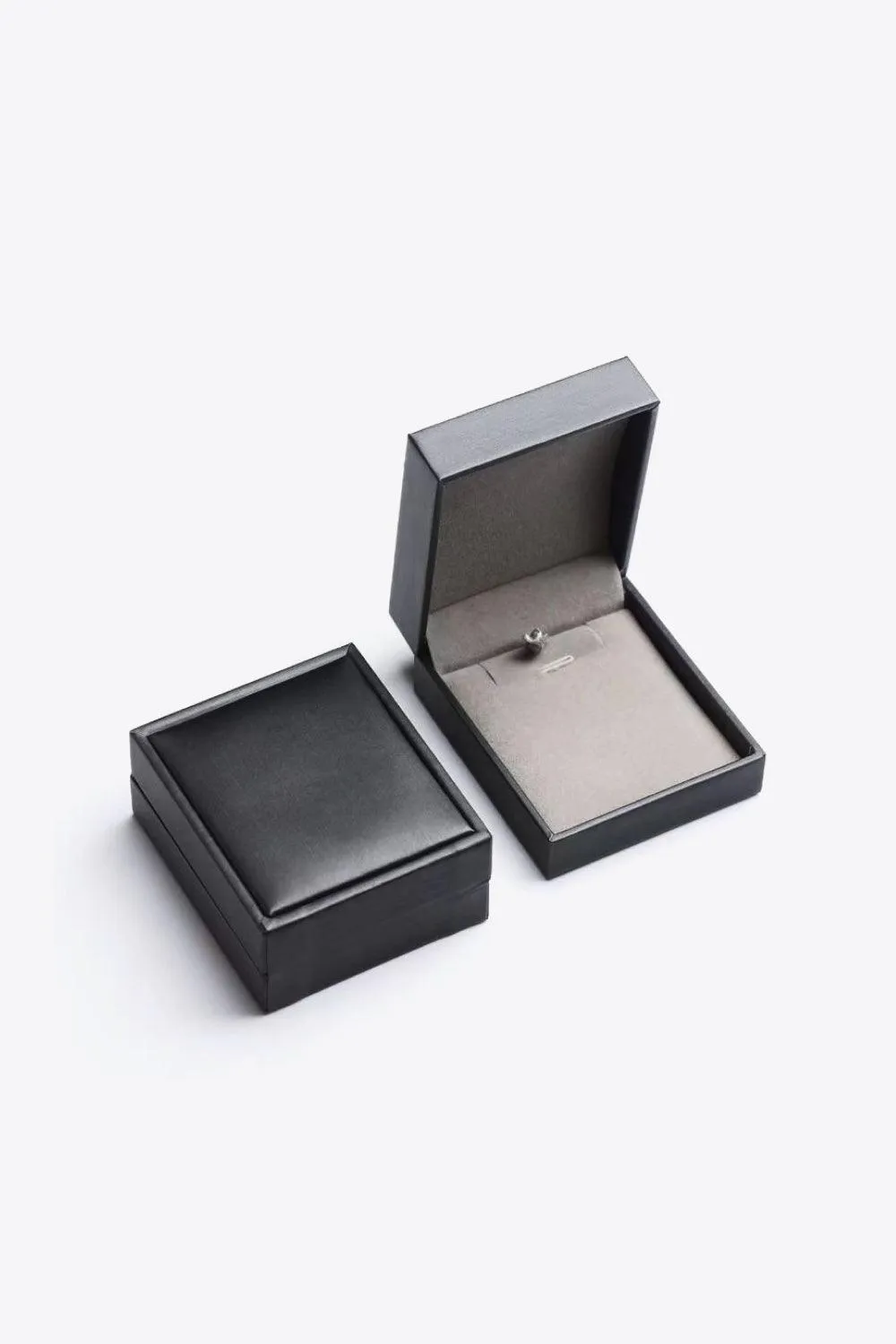 2 Carat Teal Square Pendant Moissanite Necklace