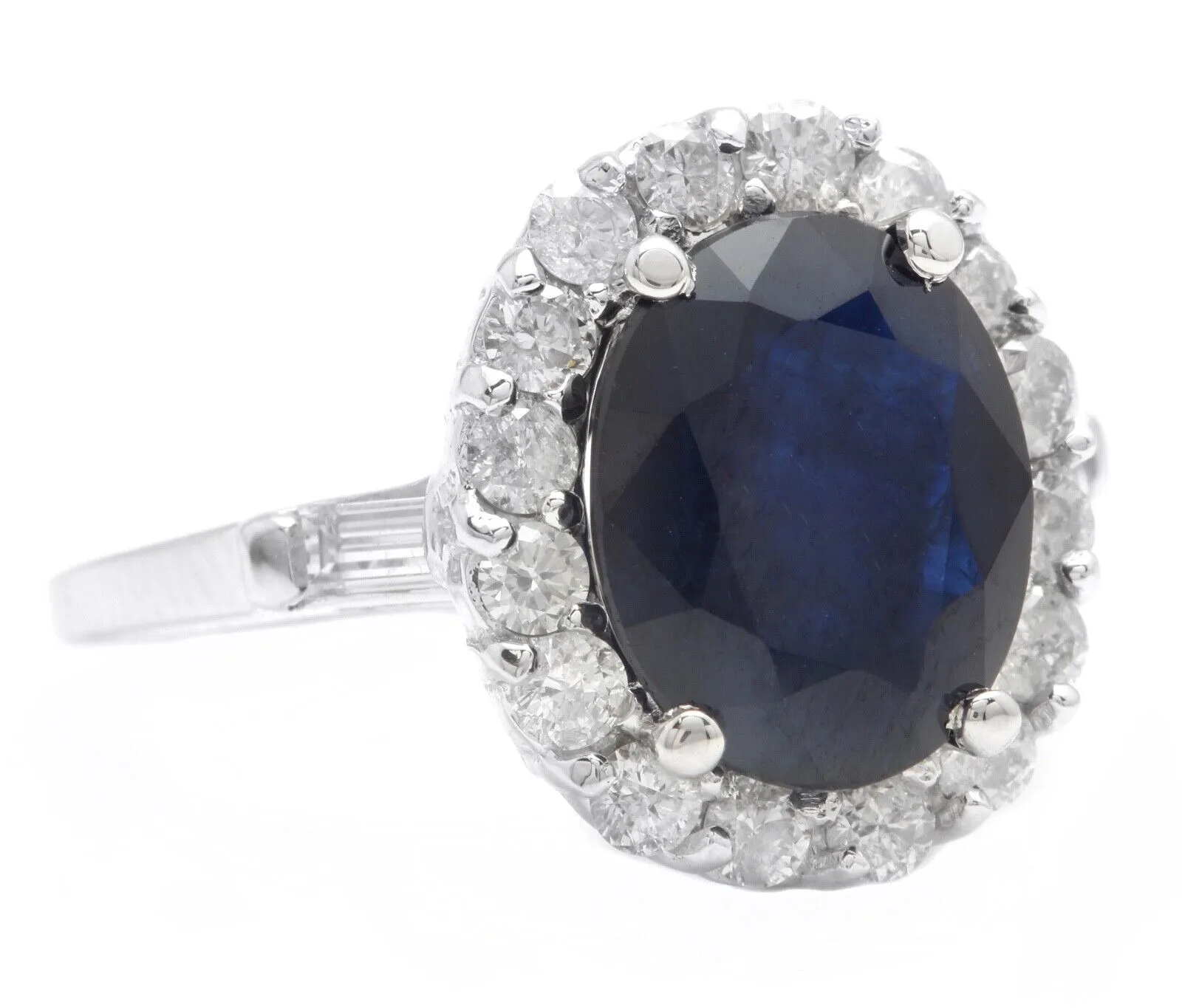 4.85 Carats Exquisite Natural Blue Sapphire and Diamond 14K Solid White Gold Ring