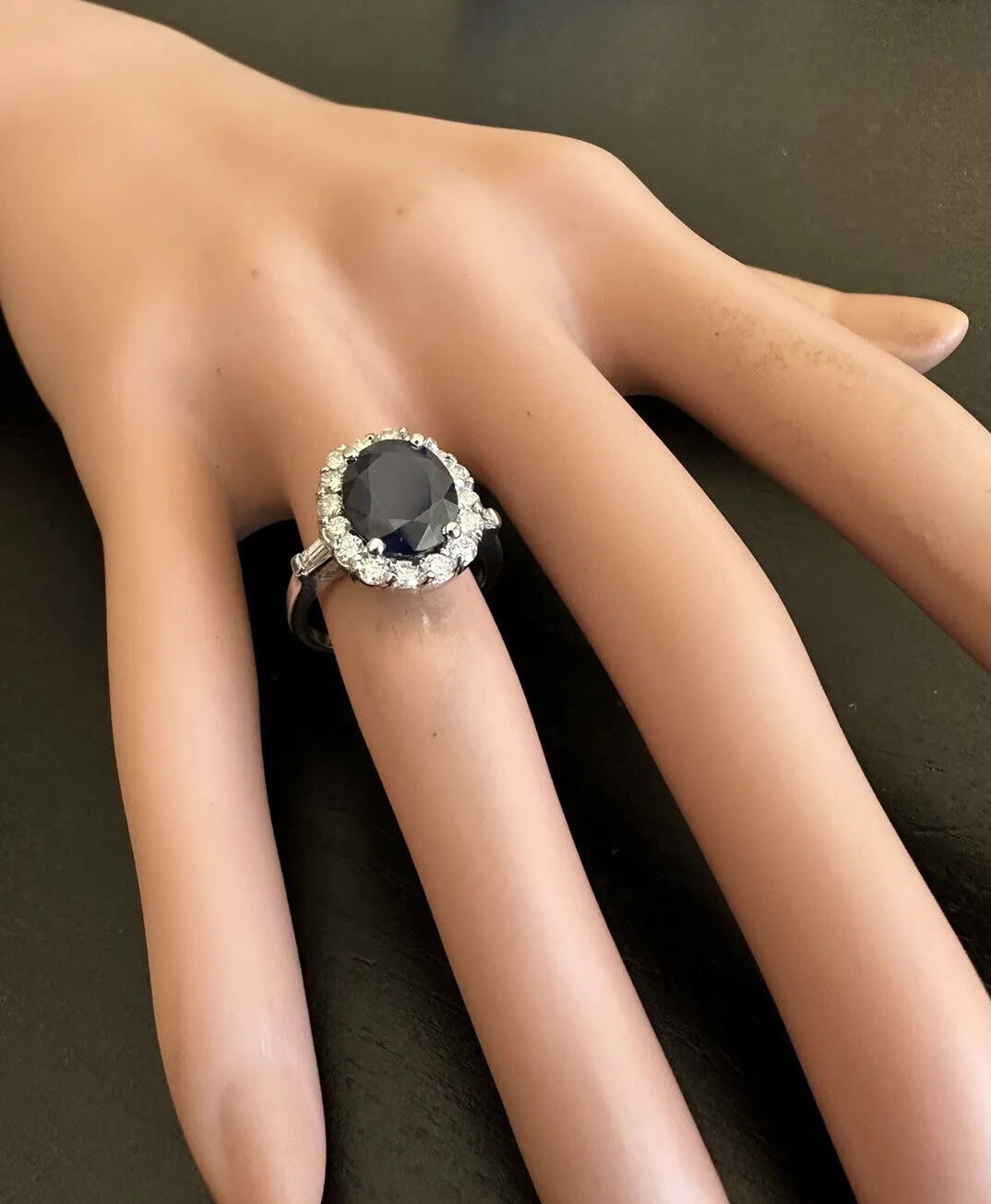 4.85 Carats Exquisite Natural Blue Sapphire and Diamond 14K Solid White Gold Ring
