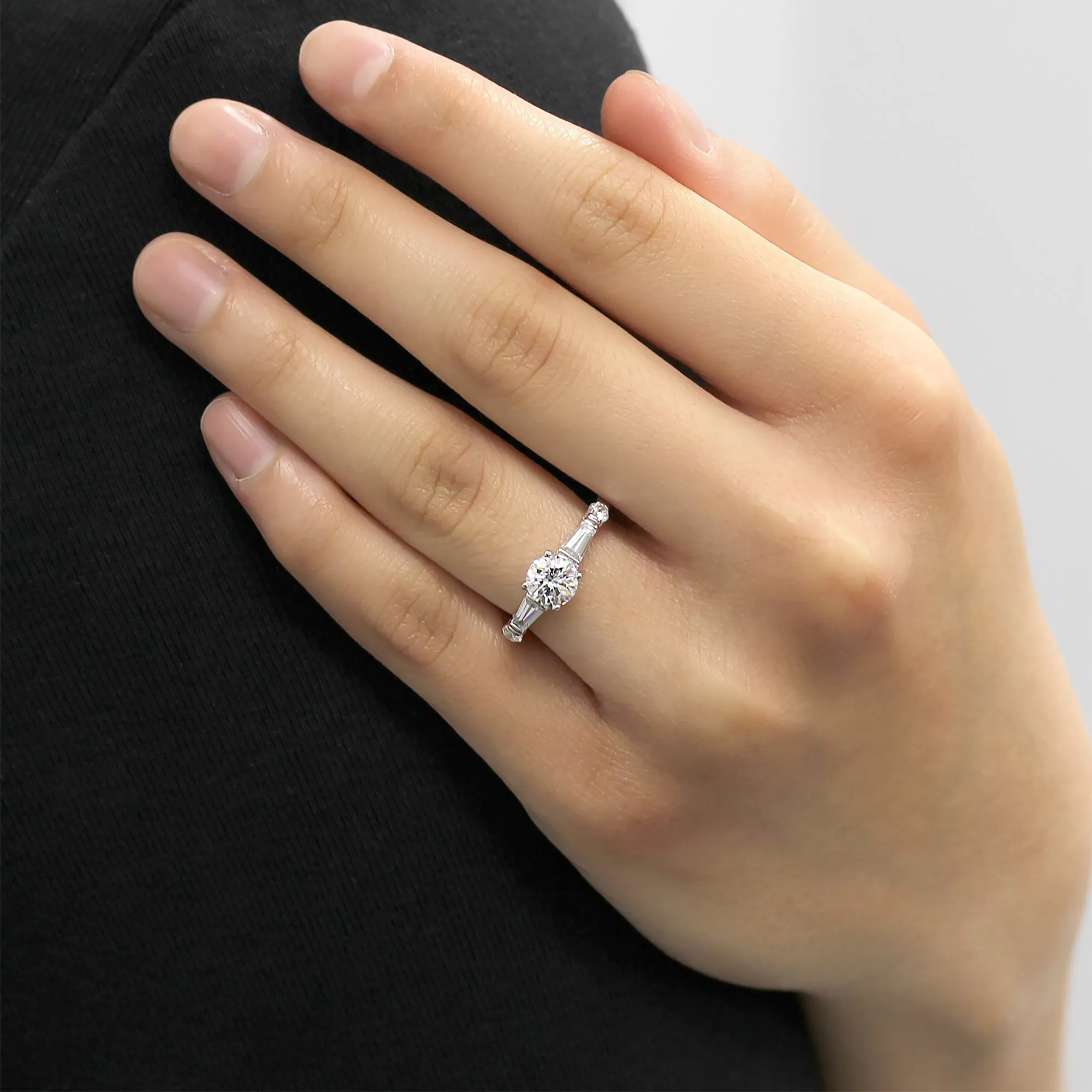Brilliant 1 CT Art Deco Ring