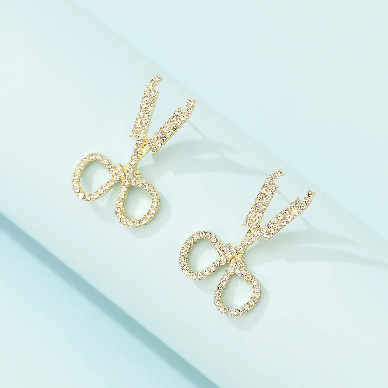 Fashion Creative Design Personality Scissor Type Full Of Diamonds