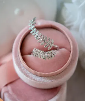 Laurel .925 Open Ring