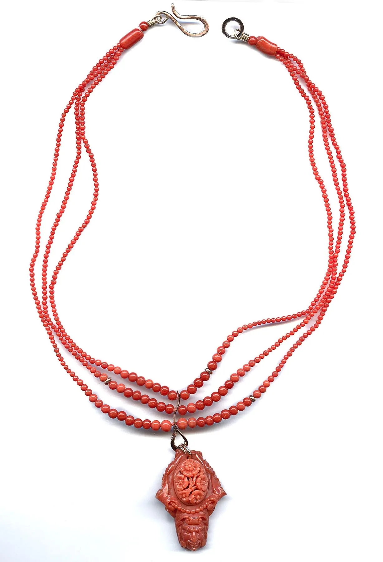 Mediterranean carved coral face-opal cabochon revsible necklace, 14k gold, triple strand coral. j-nlja851