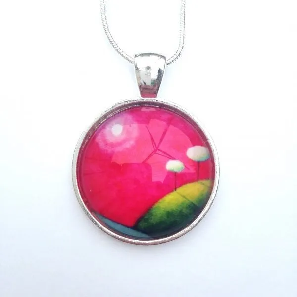 Medium Pendant – "Sing from the tree tops" – Amélie Gagné