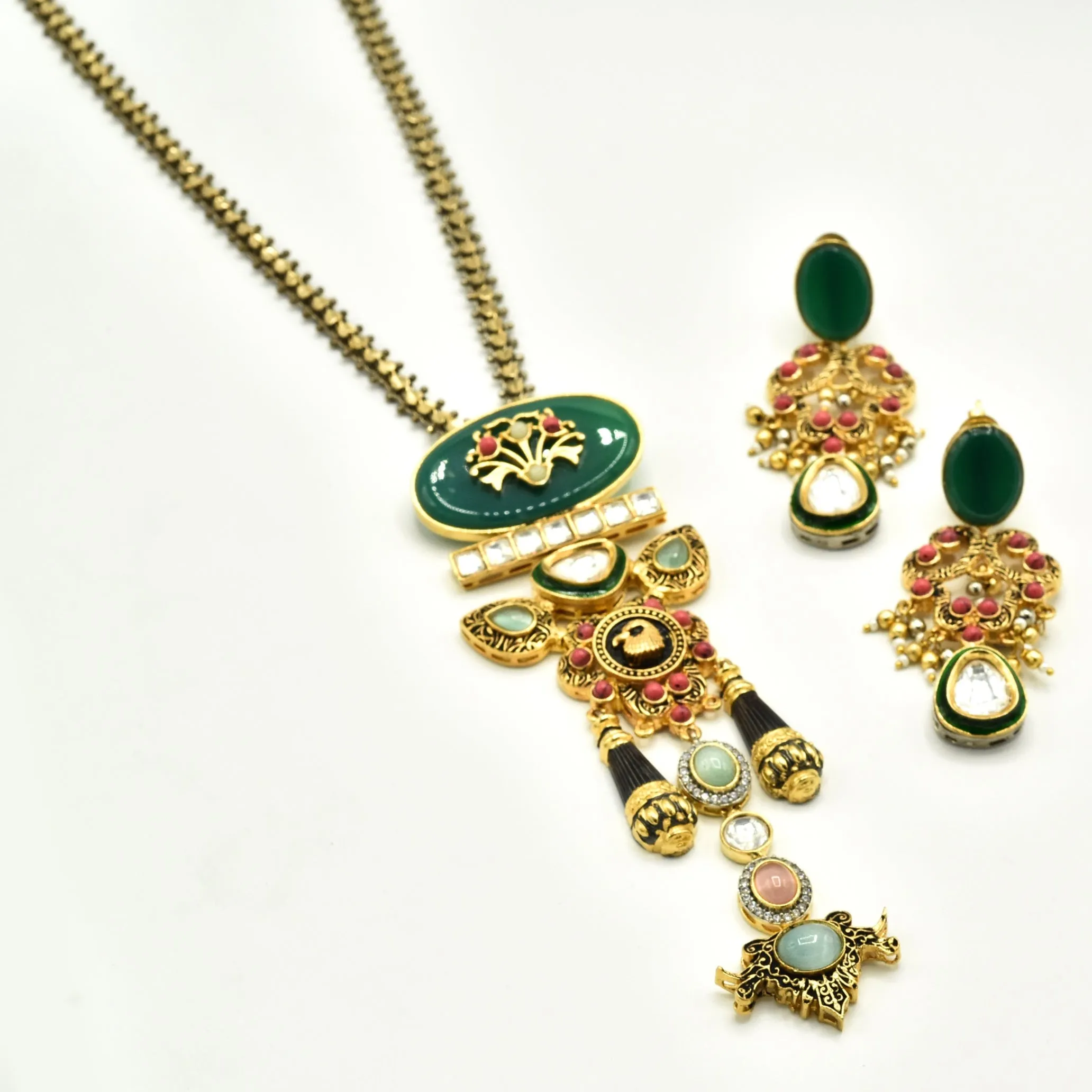 Tanishka Multicolor Pendant Necklace