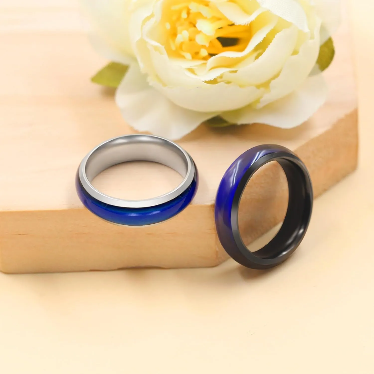 Temperature Changing Mood Ring for Men and Women, Stainless Steel Durable Wedding Band, Waterproof Couple Jewellry, Sporty Design Gift Y1854