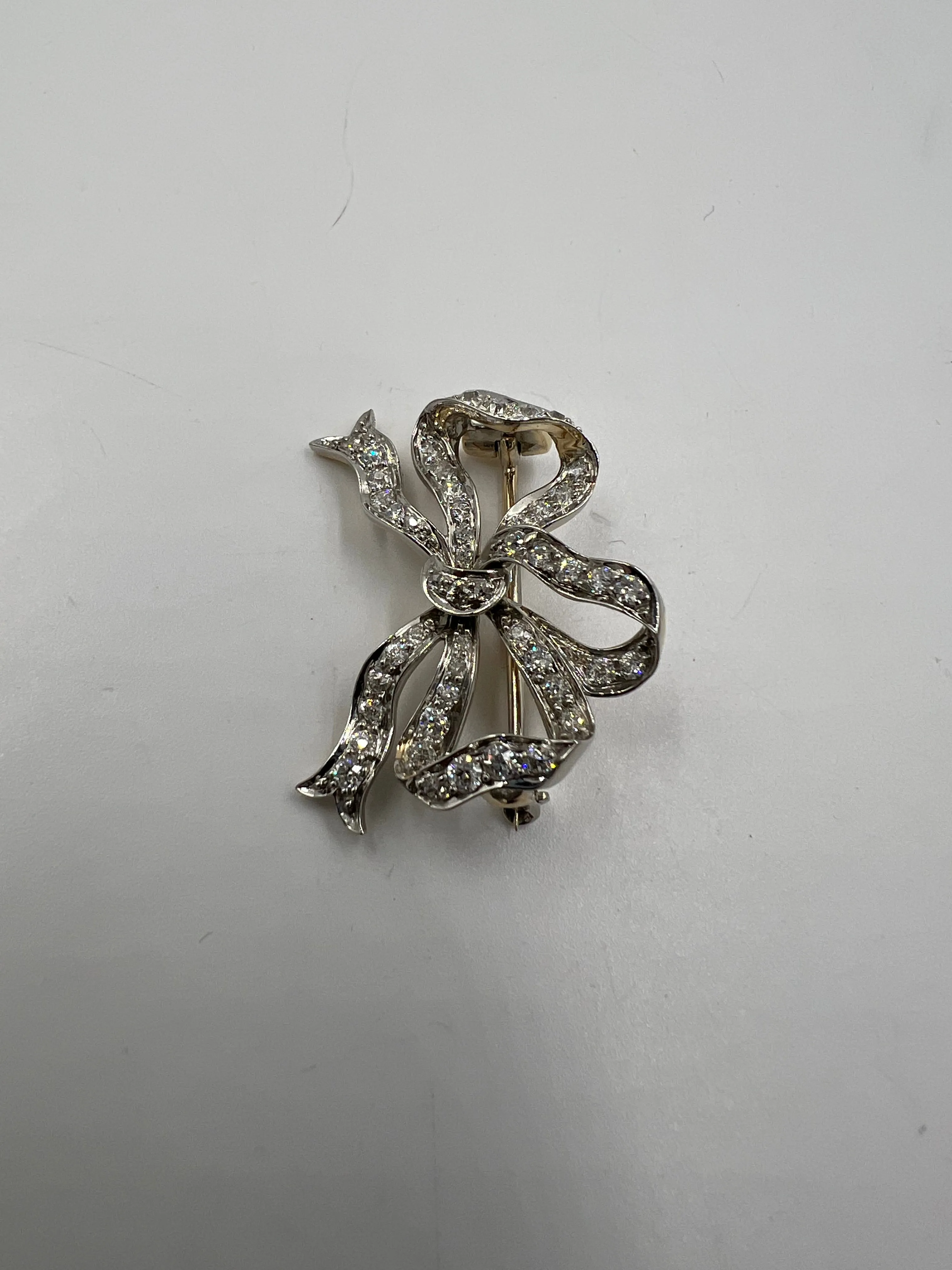 Tiffany Edwardian Old Mine Cut Diamond Platinum And 18k Gold Bow Brooch Circa 1910