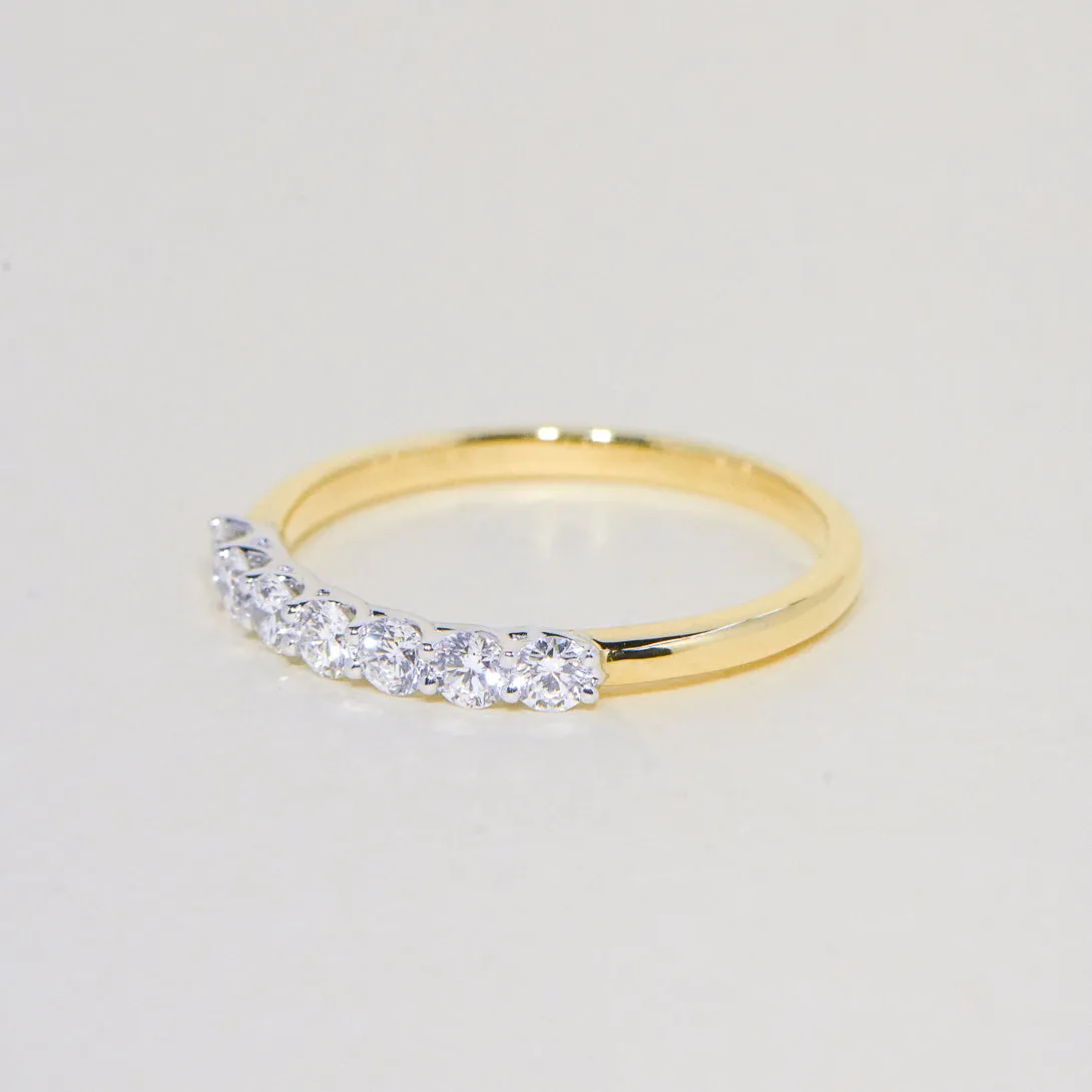 Vera | 7 Stone Round Brilliant Wedding Ring